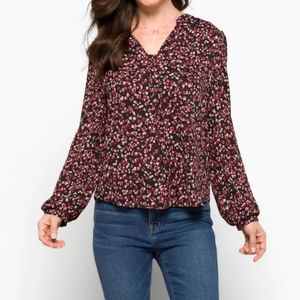 *NWOT* Alyssa Volume Sleeve Blouse